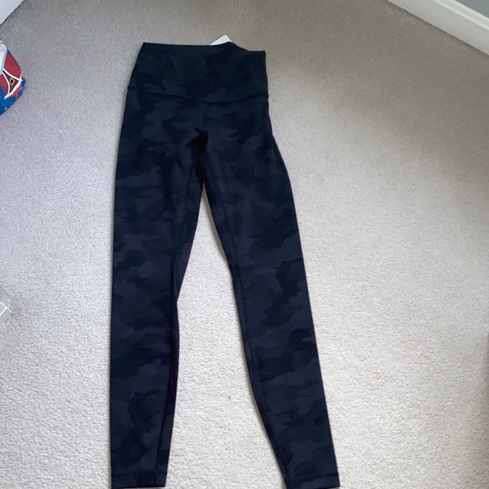 NWT Lululemon Wunder Under
